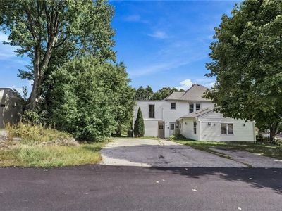 37 Newell St