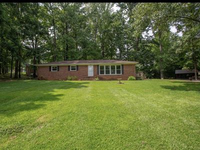 102 Woodland Dr