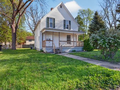 1214 Wall St