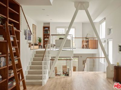 938 Lincoln Blvd Unit 3