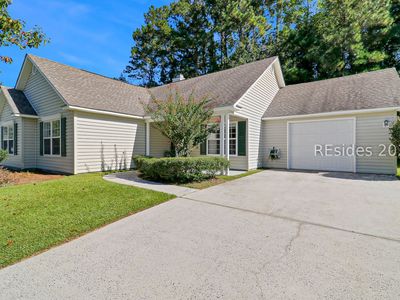 3 Hyde Park Circle