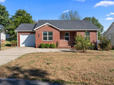 1710 Battleground Dr