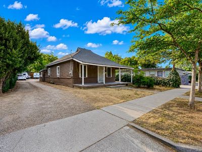Property at 147 4th St, Woodland, CA