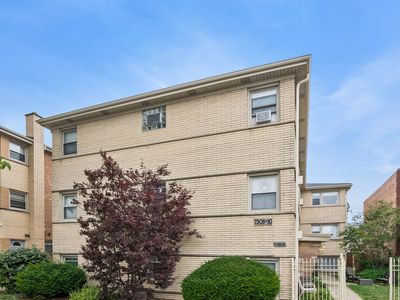 7310 N Harlem Ave APT 102