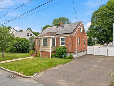 32 N Mountain Ave