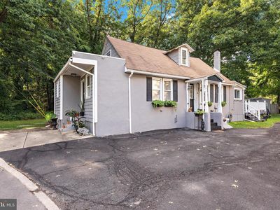 241 Roseland Ave