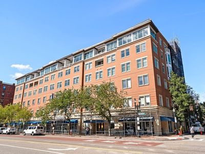1597 Washington St APT 408