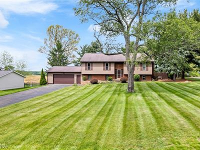 11033 Santa Fe Trl NE