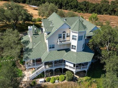 24665 Rancho Santa Teresa Dr