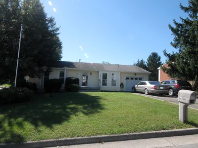 3302 Meadowrun Dr NE