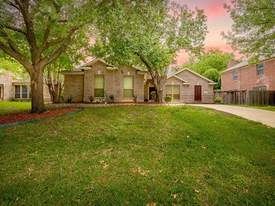 1519 Stratford Dr