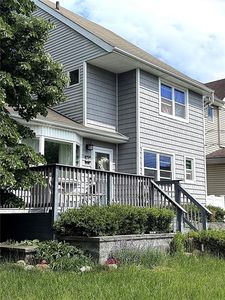 24 Alvine Ave