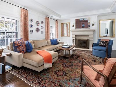 142 Chestnut St #8-9