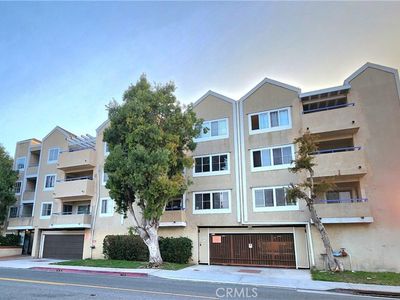 1629 Cherry Ave Unit 202