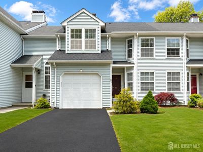 91 Delaware Ln