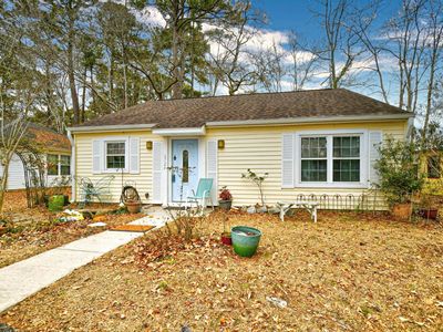 6724 Blue Heron Blvd.