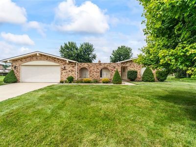 845 Burnside Dr