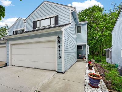 Property at 4718 71st St, Urbandale, IA