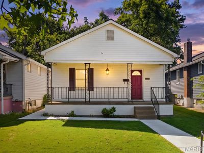 4672 Dewey Ave