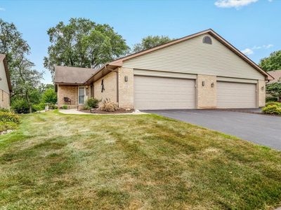 6125 Carriage Green Way