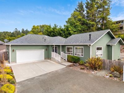 46 Blue Spruce Dr