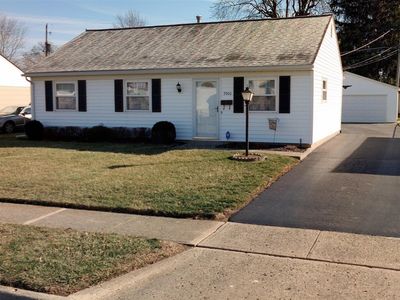 3900 Frazier Rd E