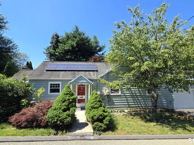28 Elberta Avenue