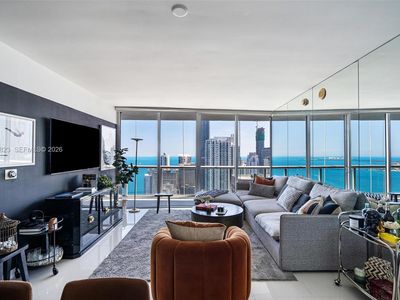 495 Brickell Ave APT 4911