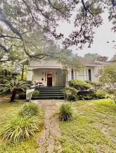 1603 Monterey Pl