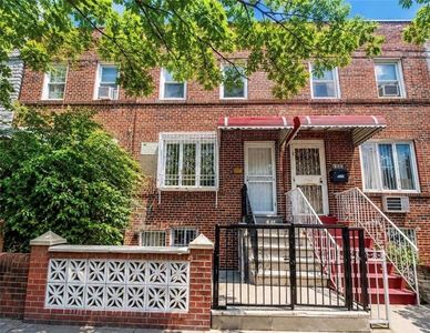 582 Bay Ridge Ave