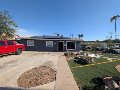 2621 W AVALON Drive