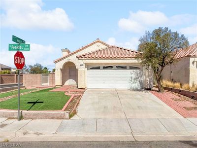 3704 Penedos Dr