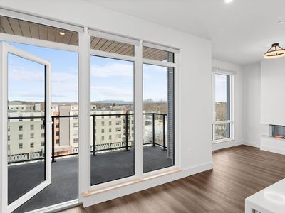 125 Cambrian Way #602