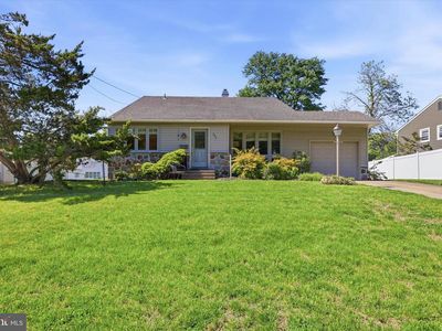 305 Tearose Ln