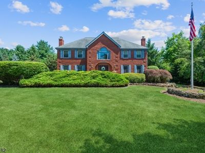 200 Raritan Ln