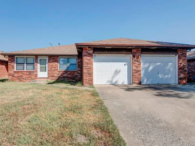 2747 E Mcdaniel Street #A & B