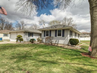 1414 Rosehill Ave