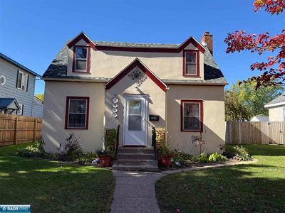 2909 2nd Ave W