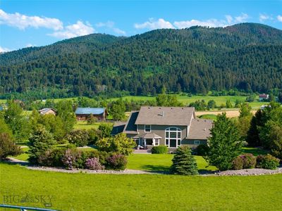 135 Hyalite View Dr
