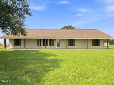 2735 Highway 104