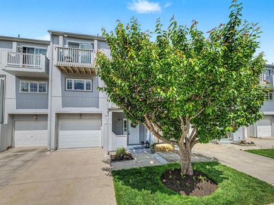 11 Sailfish Dr