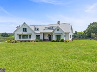 872 Woodlawn Rd