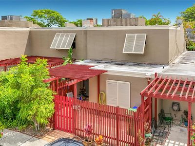 1110 W Fairway Rd