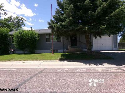 802 9th Ave