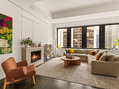 101 Wall St #22A