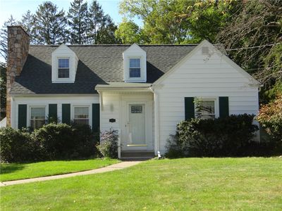 341 Larchmont Rd