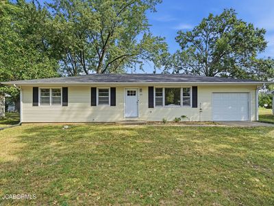 203 Fairview St
