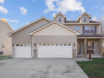 100 SE Stone Prairie Dr