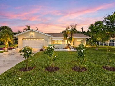971 N Town And River DR