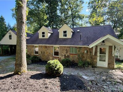 353 Creek Dr